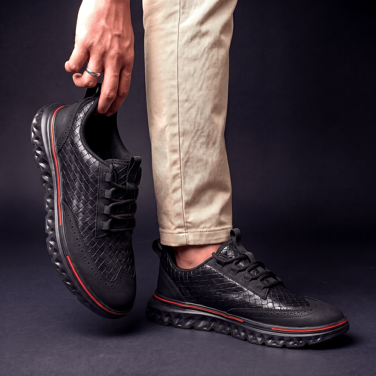 Carter Weave Sneakers