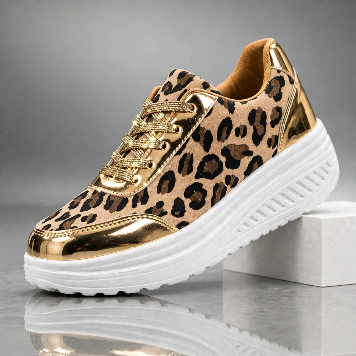 ELLA ORTHOPEDIC SNEAKER