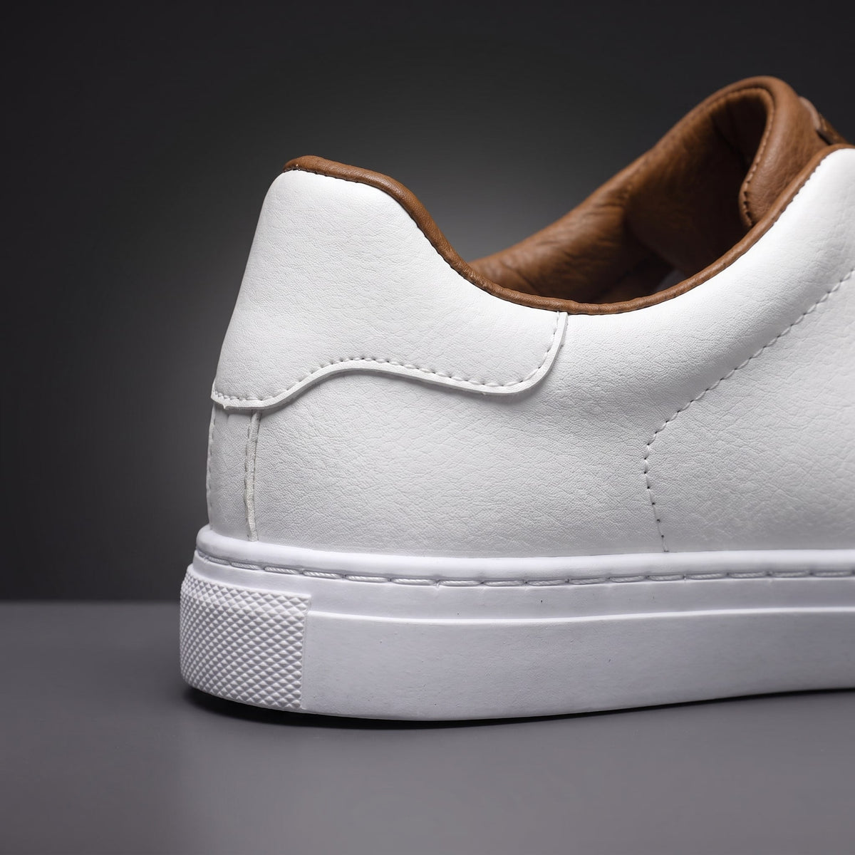 Byron Leather Sneakers